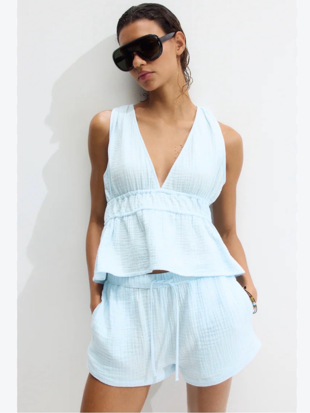 H&M Light Blue Sleeveless V-Neck Peplum Tank Top